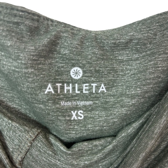 Athleta Mind Over Mat Lattice Capri Leggings Dark Green Athletic Workout Size XS - Picture 8 of 11